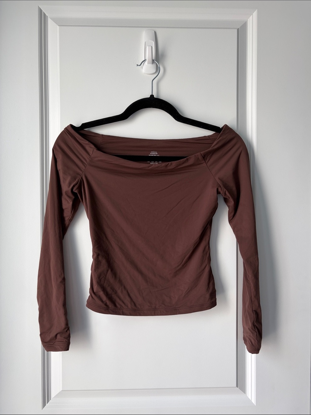 AMAZON Brown Butter Women's Off-Shoulder Long Sleeve Top